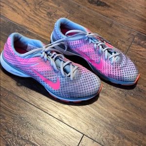 Nike Flyware Sneakers